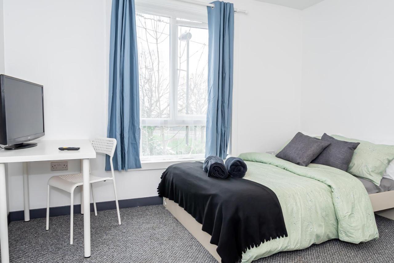 Shirley House 3, Guest House, Self Catering, Self Check In With Smart Locks, Use Of Fully Equipped Kitchen, Close To City Centre, Ideal For Longer Stays, Walking Distance To Bat, 20 Min Drive To Fawley Refinery, Excellent Transport Links Southampton Exterior foto